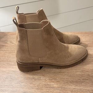 Steve Madden Tan Suede Ankle Boots